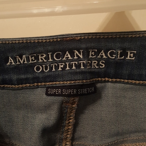American Eagle distressed jeans - Picture 2 of 4